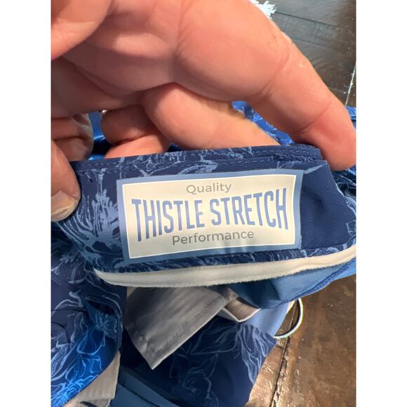 Donald Ross size 40 floral golf shorts - Picture 3 of 4